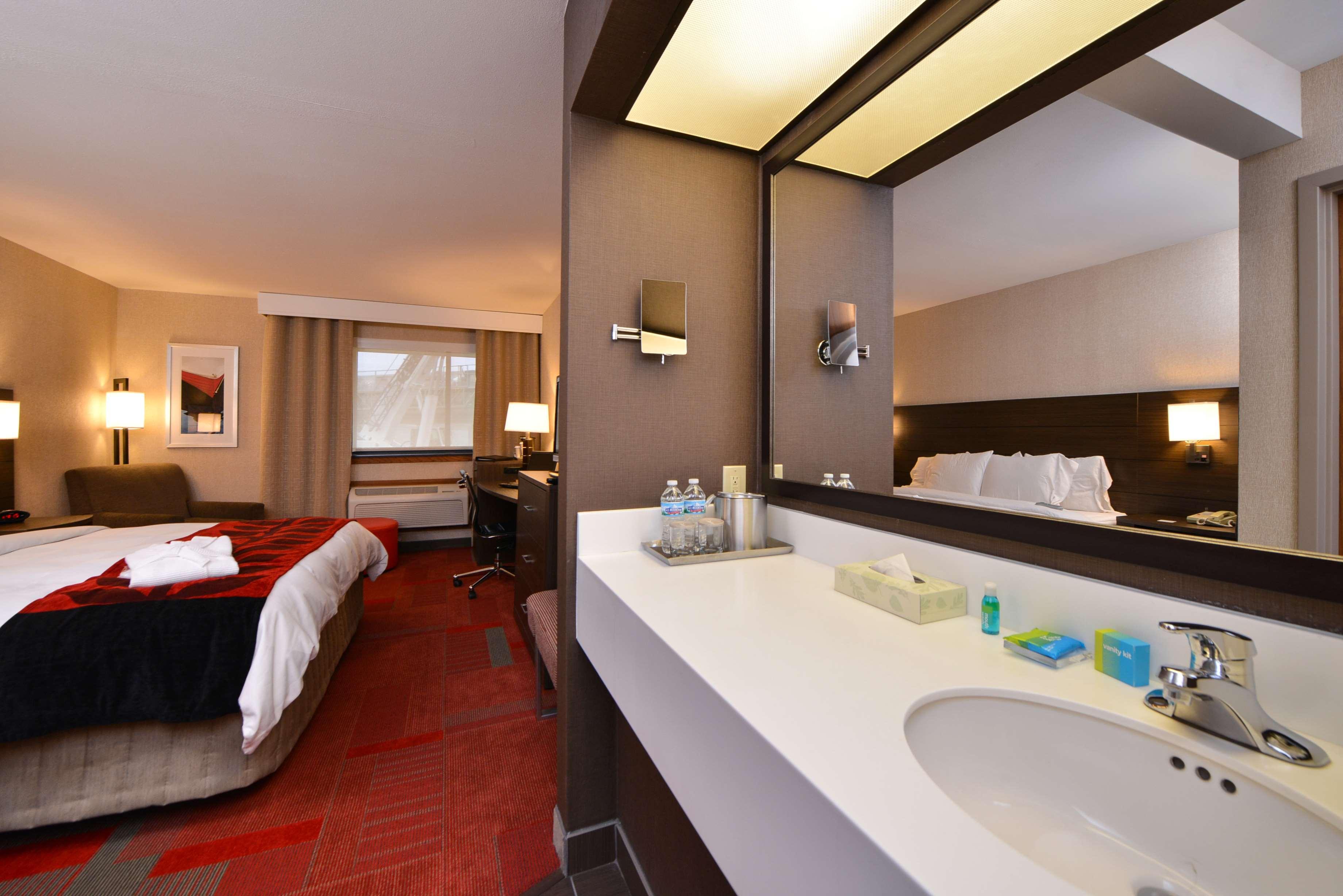 Radisson Hotel เมดิสัน ภายนอก รูปภาพ