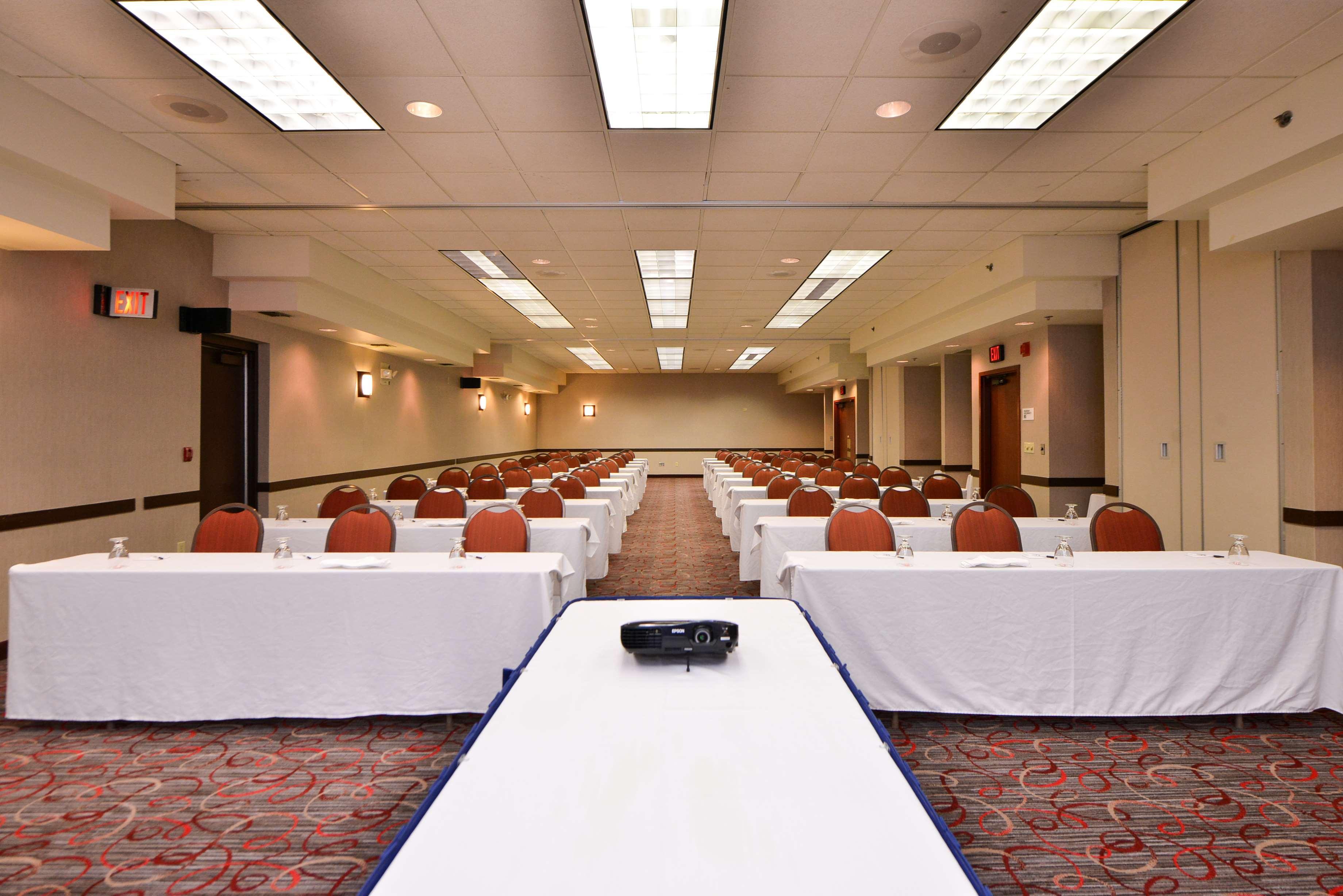 Radisson Hotel เมดิสัน ภายนอก รูปภาพ
